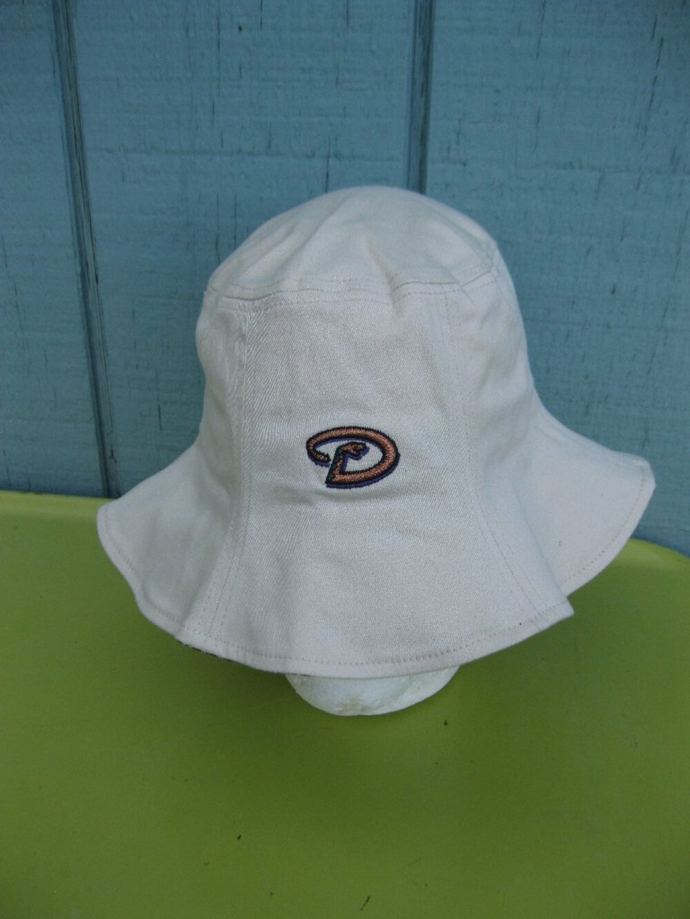Arizona Diamonbacks Nike Women's Bucket Hat